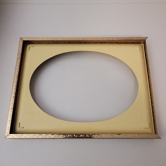 Vintage Gold Toned Frame Art Optional Oval Deep Insert 8x6in Wall Hanging Shelf - Picture 12 of 16